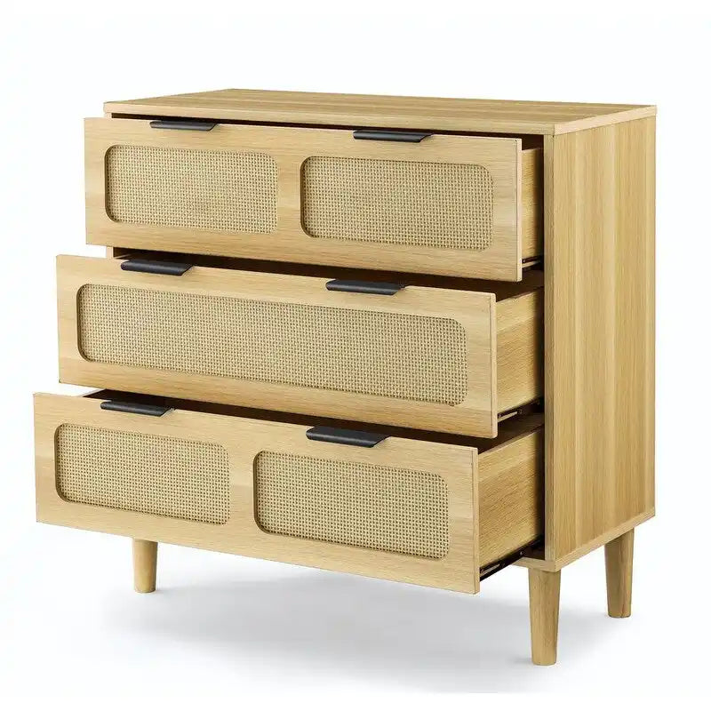 Commode Grondin style bohème mid-century, 3 tiroirs en rotin, structure en MDF et pieds en bois massif