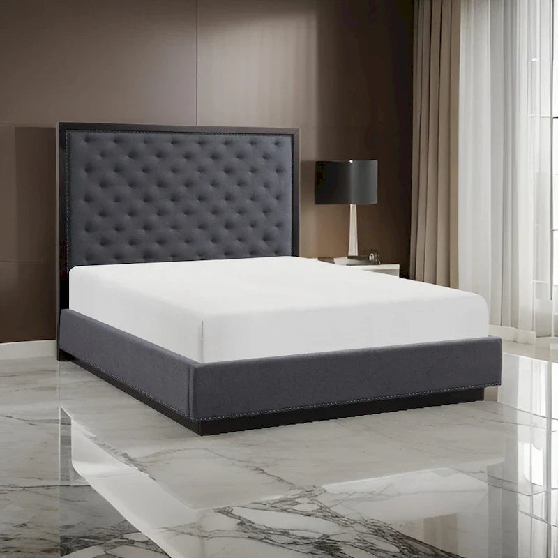 Lit Queen Size Tey avec tête de lit capitonnée, tissu gris, placage de frêne