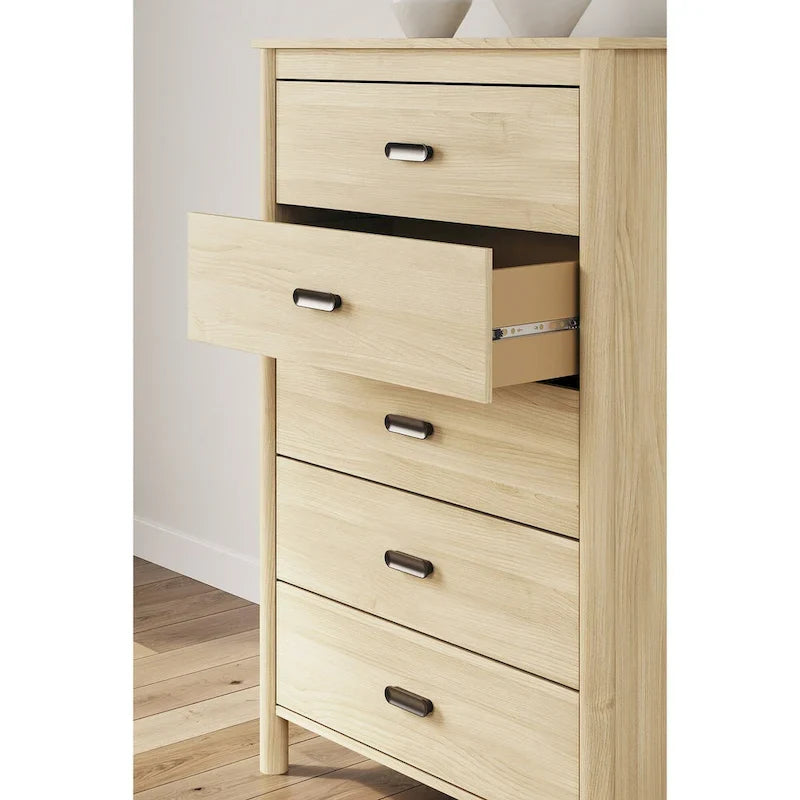 Commode brun clair Signature Design by Ashley Cabinella