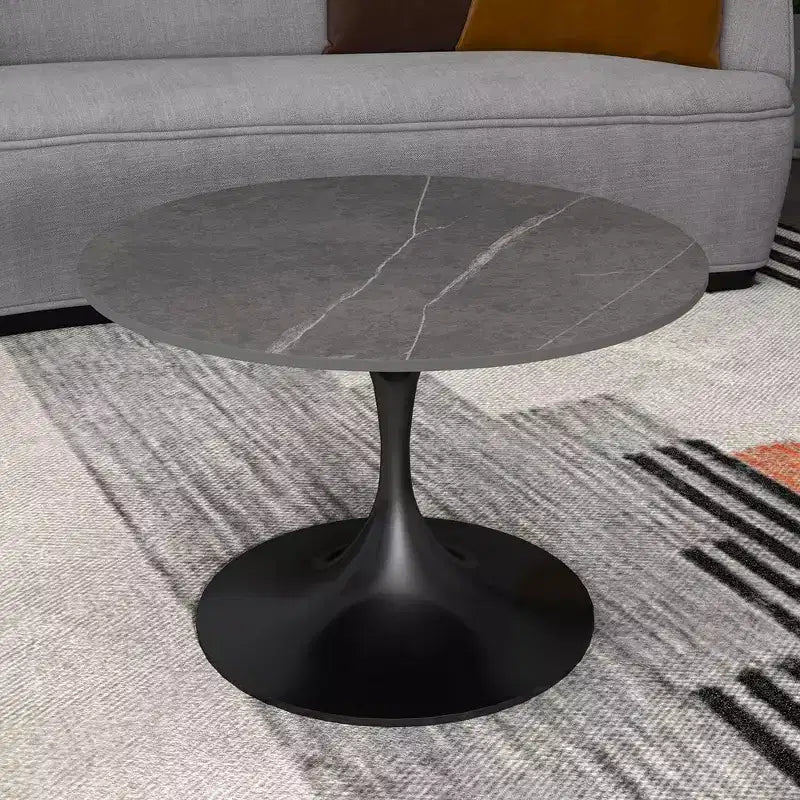 LeisureMod Verve 27 table basse ronde - plateau en pierre frittée et base piédestal en acier noir moderne, table d'appoint pour salon contemporain