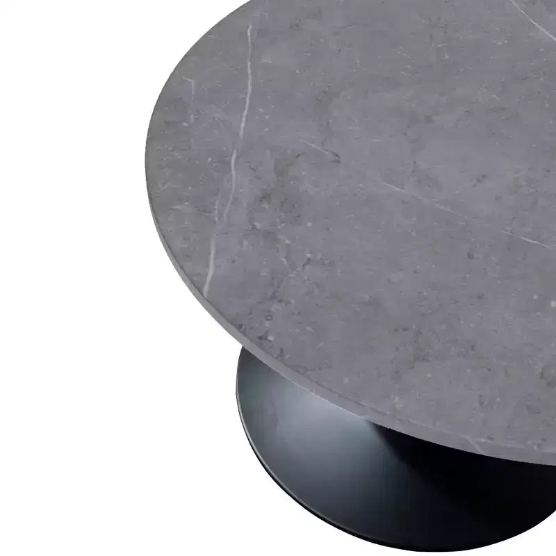 LeisureMod Verve 27 table basse ronde - plateau en pierre frittée et base piédestal en acier noir moderne, table d'appoint pour salon contemporain