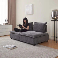 Fauteuil d'appoint sans accoudoirs, canapé une place avec pouf - design compact, assise gain de place pour salon et chambre