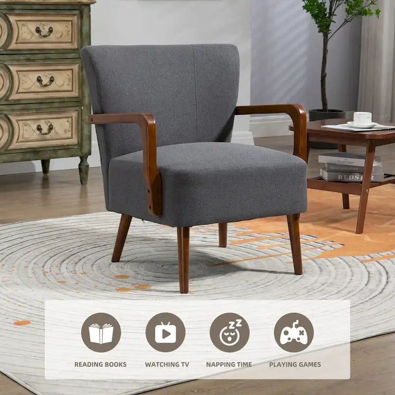 Chaises modernes dans le salon, fauteuils à ossature en bois