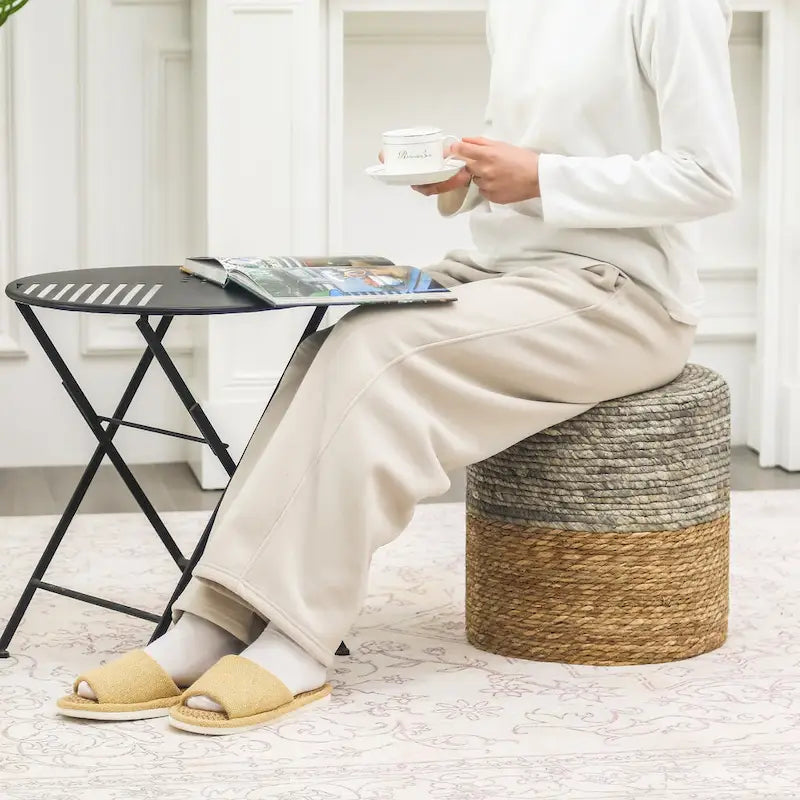 Adeco Pouf Rond en Jonc Naturel Tressé à la Main Repose-Pieds