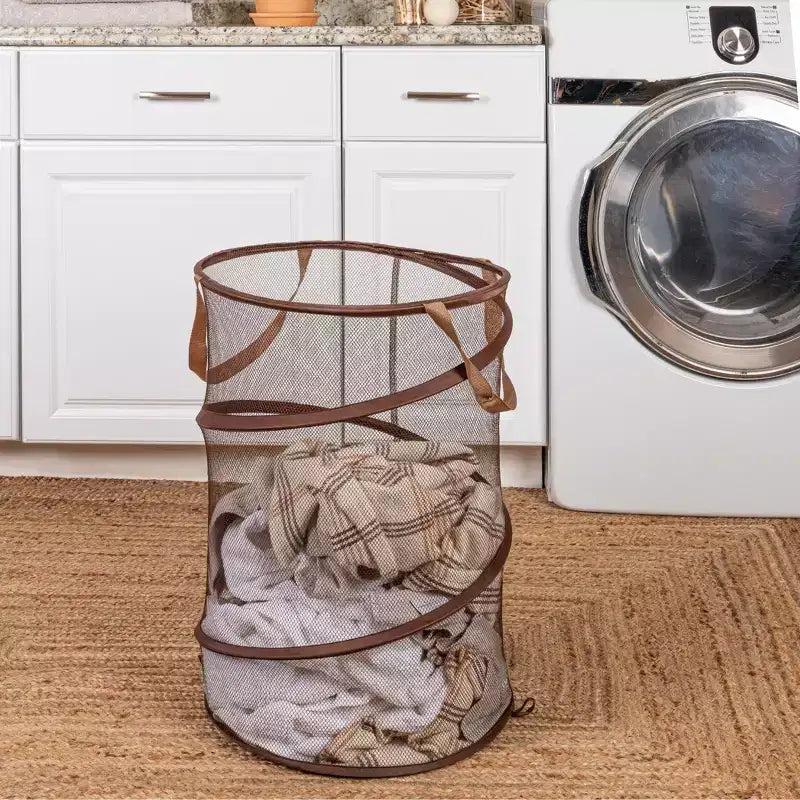 Panier à linge escamotable en maille, cadre en acier à ressort, doublure en maille pour circulation d'air, grande capacité, installation facile, rangement compact