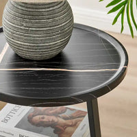 Table d'appoint Skylar à 3 niveaux avec plateau à rebord relevé et pieds asymétriques en métal de style moderne du milieu du siècle