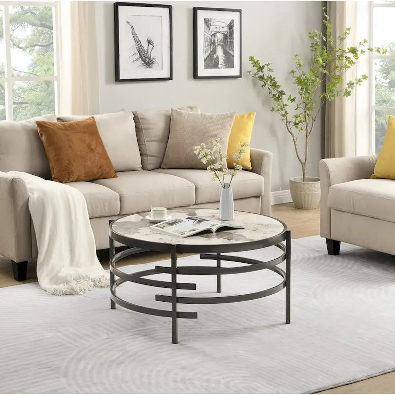 Table basse moderne avec plateau en pierre frittée et cadre métallique robuste