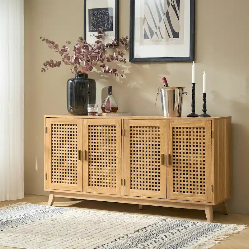 Buffet contemporain Alexis de 58 po de largeur avec pieds en bois massif par HULALA HOME