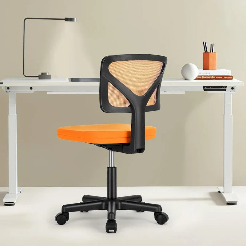 Chaise de bureau confortable rembourrée en cuir PU, chaise de bureau à domicile avec accoudoirs et pivot réglable