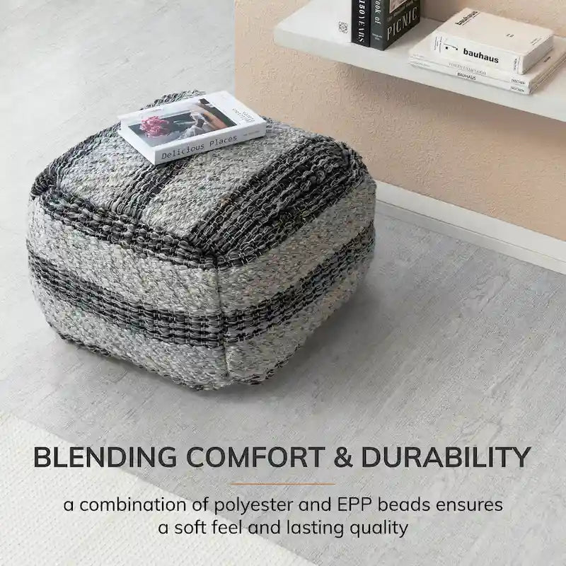 Pouf ottoman carré rayé gris tissé à la main Jani de 61 cm – Repose-pieds élégant pour salon, chambre à coucher
