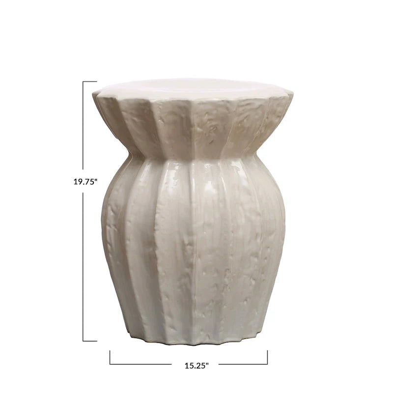 Élégant tabouret en grès sculpté - 15.3L x 15.3W x 19.8H
