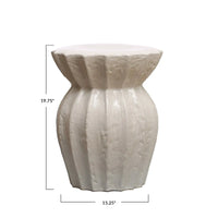 Élégant tabouret en grès sculpté - 15.3L x 15.3W x 19.8H