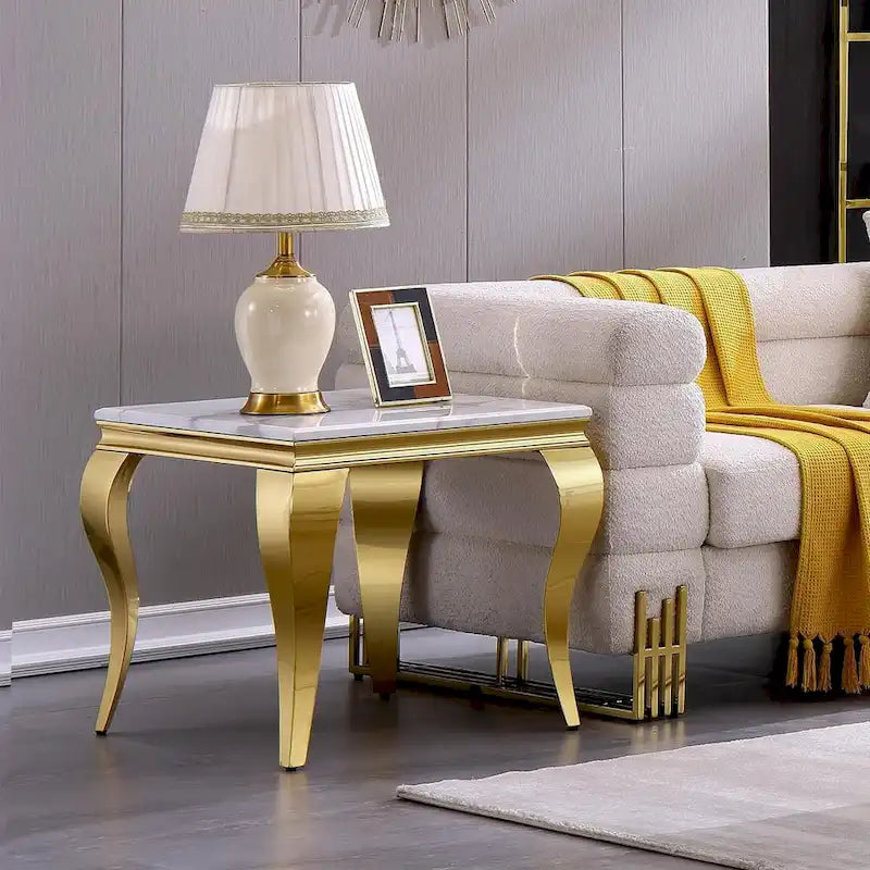 Table d'appoint blanche et or avec pieds cabrioles en or poli