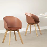 Lot de 2 chaises de salle à manger Flam avec pieds en bois de hêtre