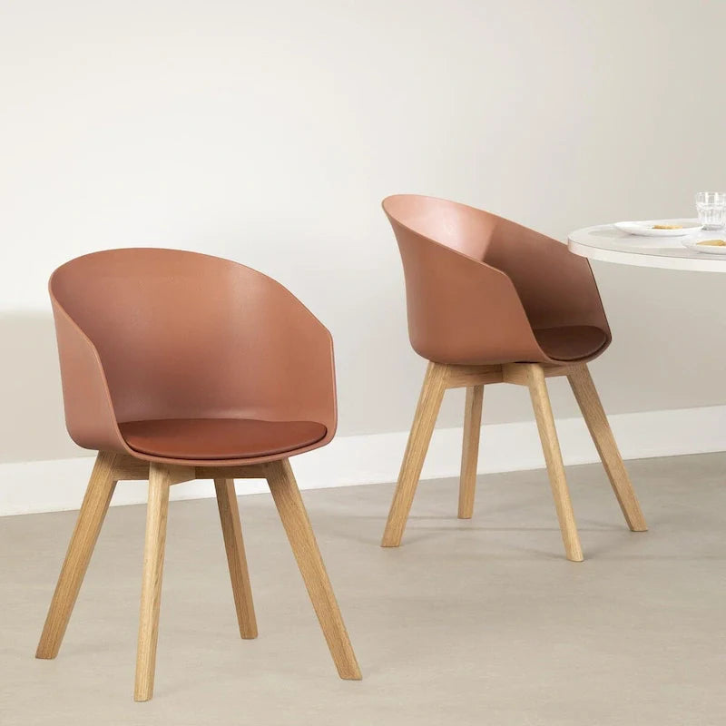 Lot de 2 chaises de salle à manger Flam avec pieds en bois de hêtre