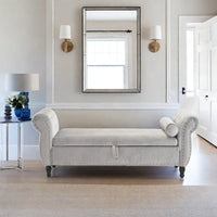 Banc coffre de rangement multifonction traditionnel en velours Xanthia avec coussin par Christopher Knight Home