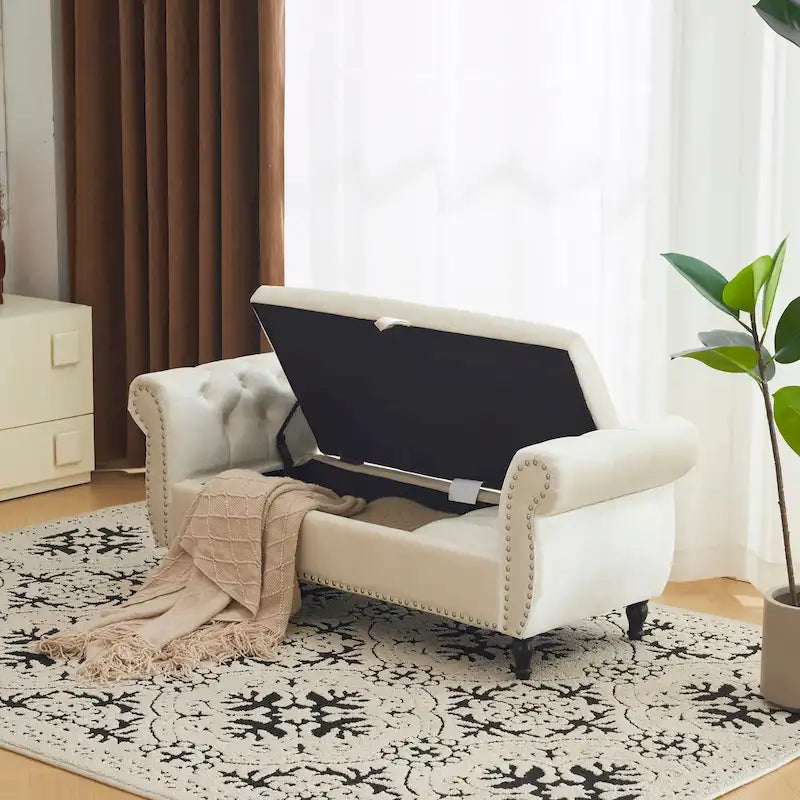Banc coffre de rangement multifonction traditionnel en velours Xanthia avec coussin par Christopher Knight Home