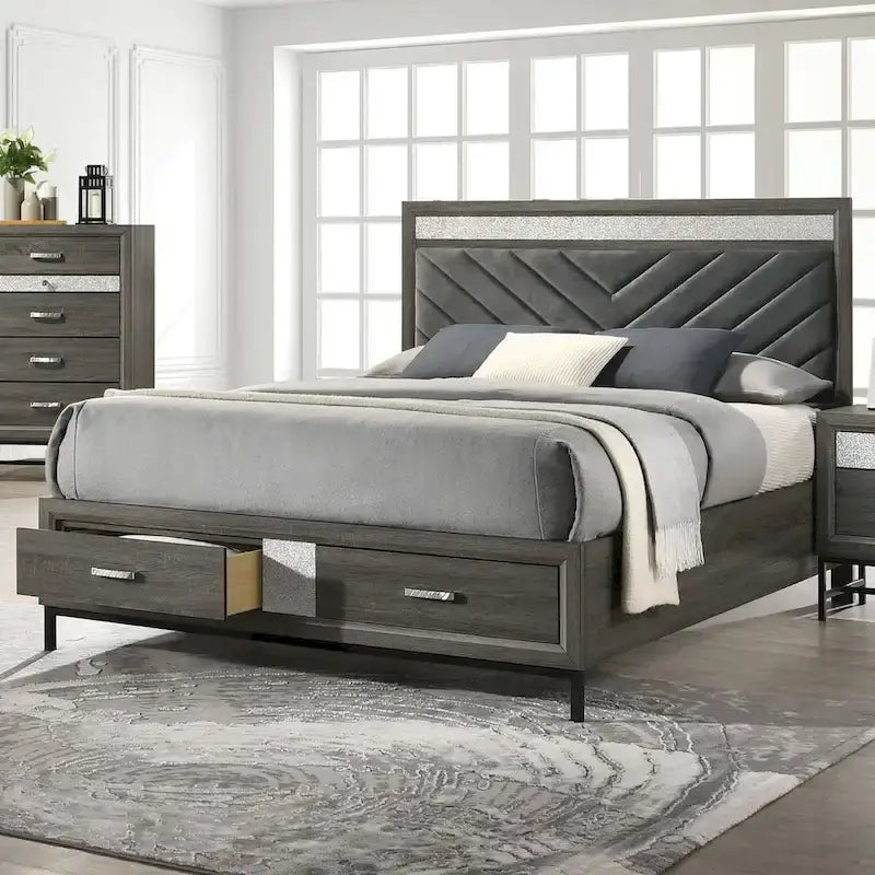 Lit plateforme moderne gris avec rangement Heinisk de Furniture of America, avec tête et pied de lit à motifs chevrons et tiroirs