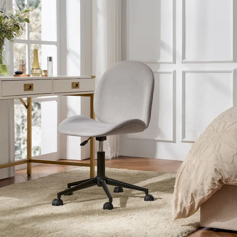 Chaise de bureau moderne Ines pivotante à 360 degrés sans accoudoirs avec base en métal par HULALA HOME