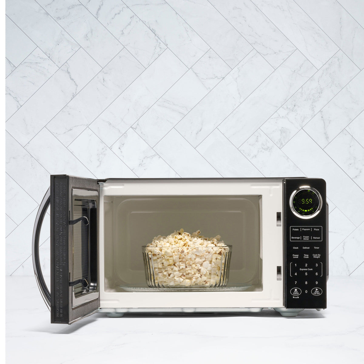 Nostalgia Retro Four micro-ondes de comptoir 0.9 pied cube