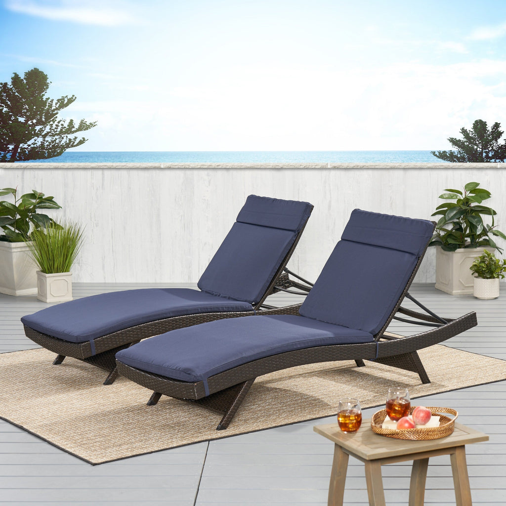 Salem Ensemble de coussins d'extérieur pour méridienne - coussins uniquement (lot de 2) par Christopher Knight Home - 79.25L x 27.50l x 1.50H