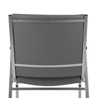 Chaise empilable robuste avec accoudoirs - 21P x 21L x 31H