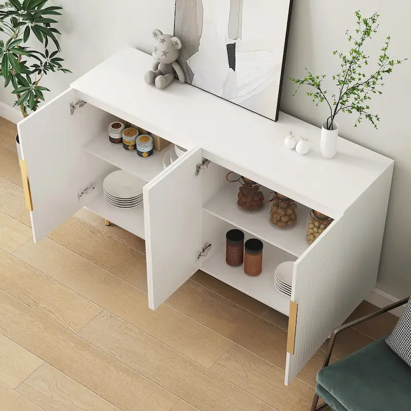 Meuble buffet à portes décoratives cannelées, buffet en bois avec poignées métalliques, armoire de rangement avec étagères réglables