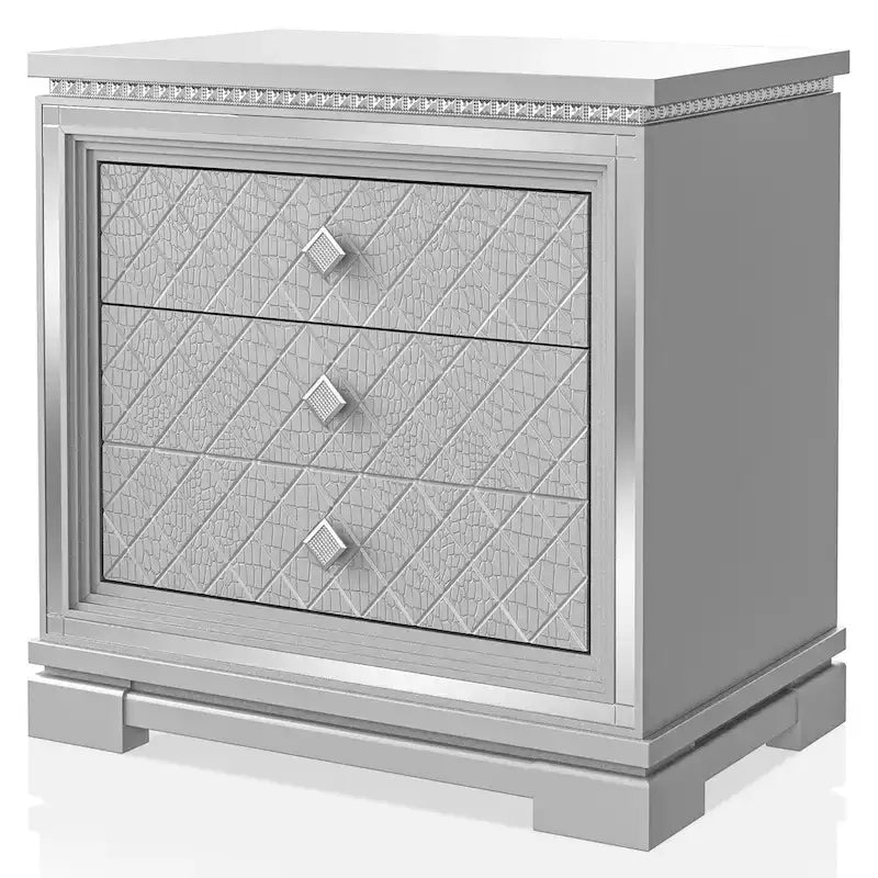 Seleena Glam Ensemble de chambre 5 pièces à panneaux capitonnés en bois argenté avec port USB par Furniture of America