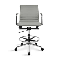 Chaise de dessinateur moderne